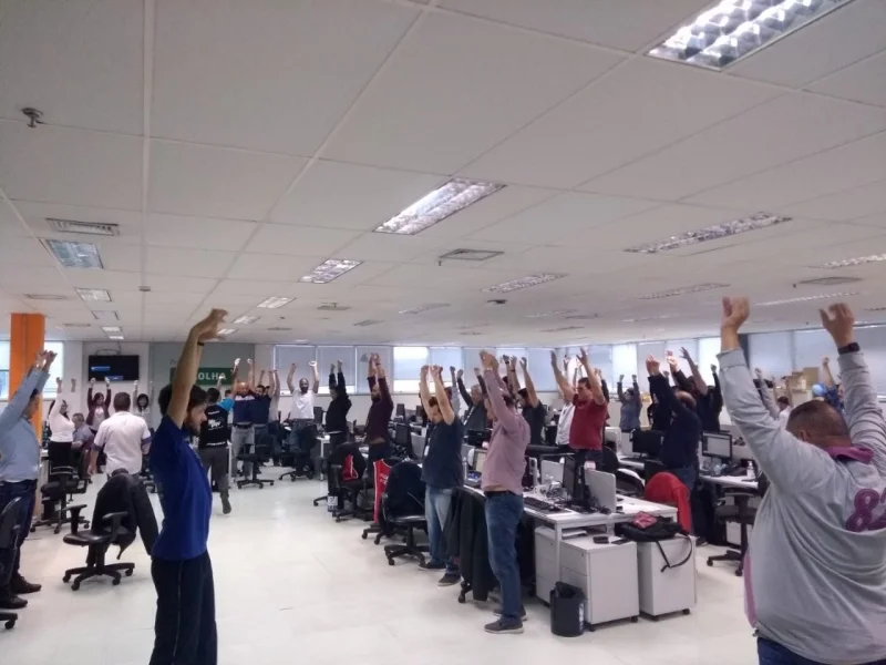 ginástica laboral no trabalho em São Paulo
